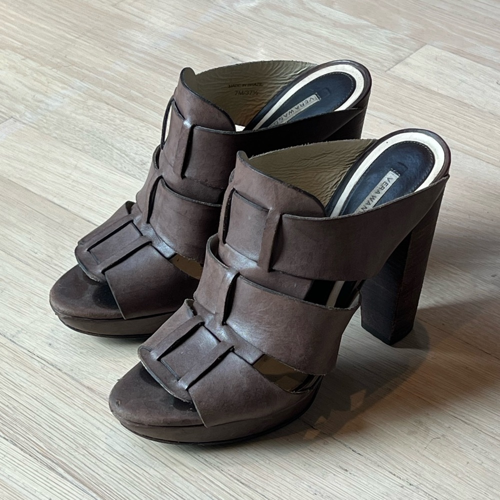 Vera Wang Lavendar Sandal Heels Women Size 37.5